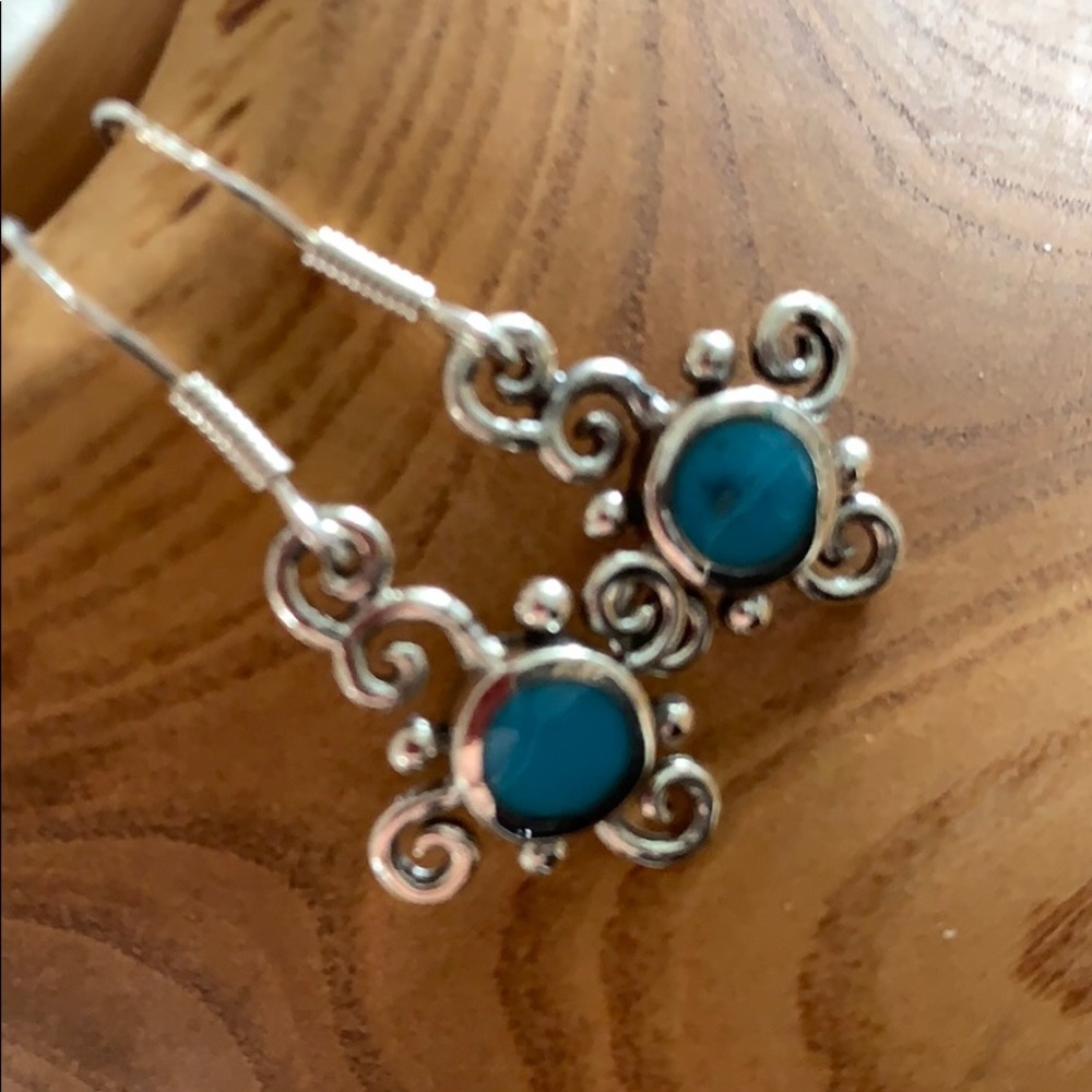 Sterling Silver Turqoise earrings